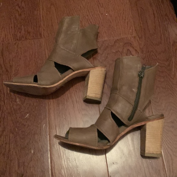 Free People women’s 38 - Picture 3 of 6